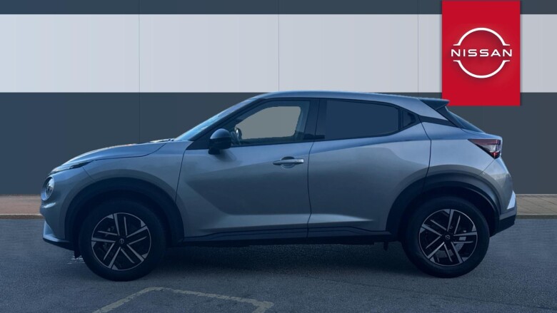 Nissan Juke 1.0 DiG-T N-Connecta 5dr Petrol Hatchback